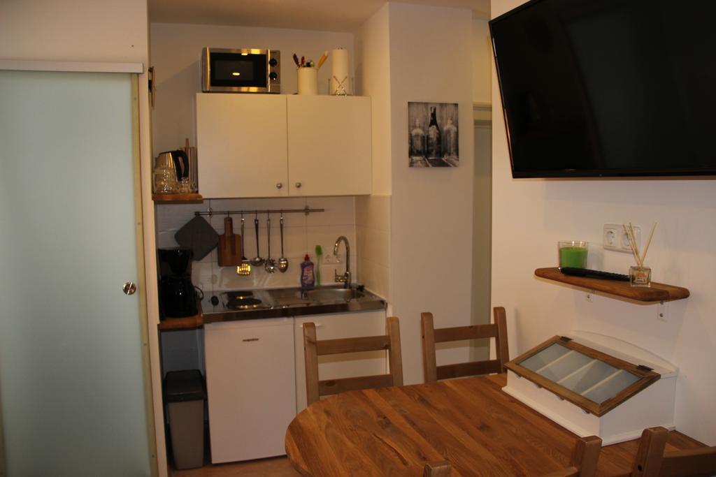 Am Goethepark Im Leipziger Neuseenland Apartment *